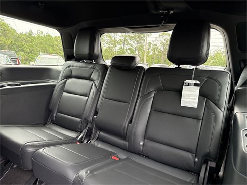 New 2025 Lincoln Navigator Reserve image 22