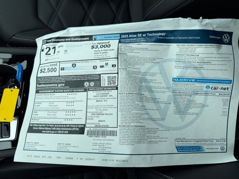 New 2025 Volkswagen Atlas SE image 31