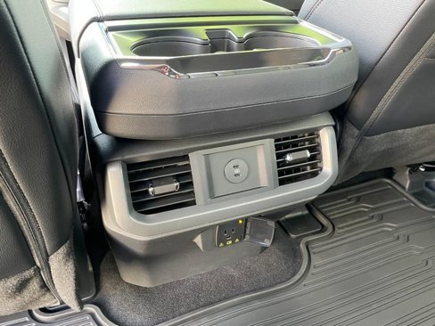 New 2025 Ford F150 Lariat image 19