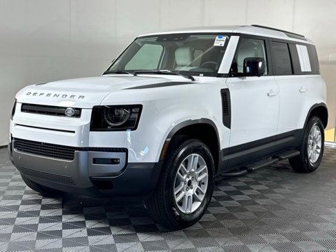 New 2026 Land Rover Defender 110 S image 2
