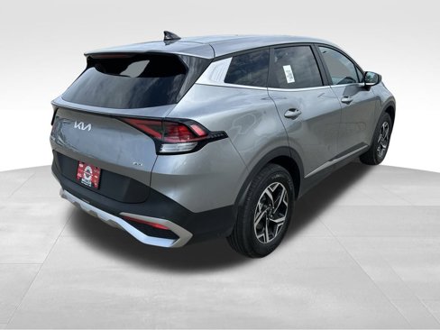 Used 2023 Kia Sportage LX image 7