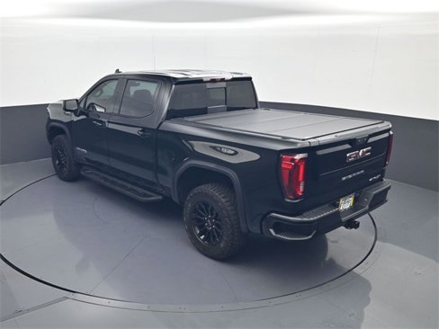 Used 2023 GMC Sierra 1500 AT4X image 19