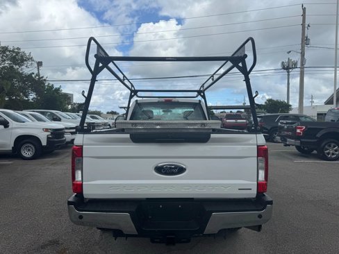 Used 2019 Ford F250 XL w/ XL Value Package image 6