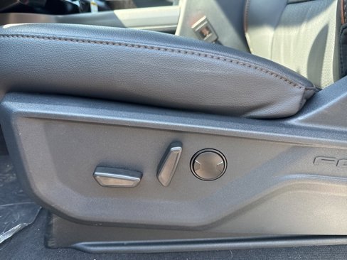 New 2026 Ford F250 Lariat image 11