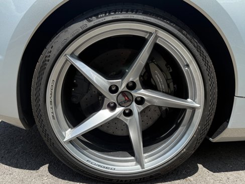 Used 2024 Chevrolet Corvette E-Ray image 32