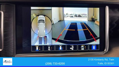 Used 2023 GMC Yukon XL Denali image 31
