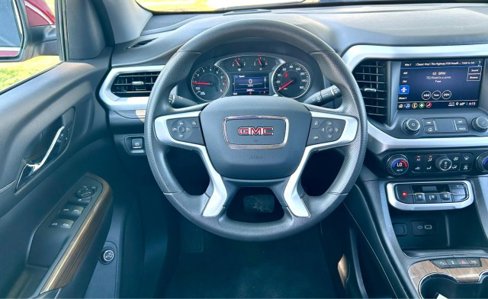 Used 2023 GMC Acadia SLE w/ Driver Convenience Package image 21