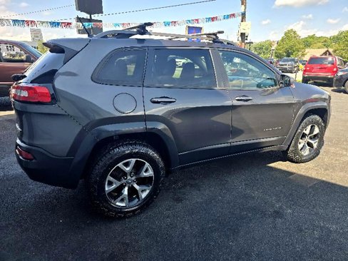 Used 2015 Jeep Cherokee Trailhawk w/ Comfort/Convenience Group image 6