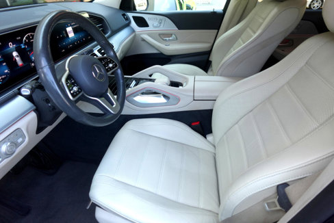 Used 2020 Mercedes-Benz GLE 350 4MATIC w/ AMG Line Exterior image 18