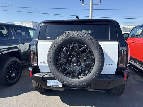 New 2026 GMC Hummer EV SUV image 5