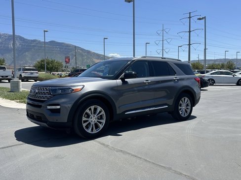 Used 2024 Ford Explorer Limited image 5
