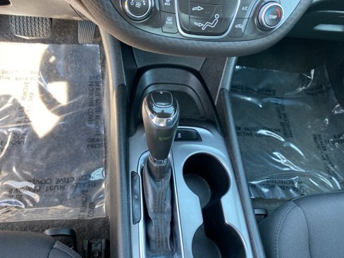 Used 2019 Chevrolet Malibu LS image 15