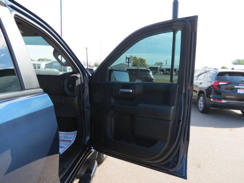 Used 2021 Chevrolet Silverado 1500 Custom image 24