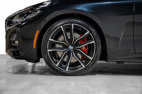 Used 2024 BMW 430i xDrive Convertible w/ M Sport Package image 32
