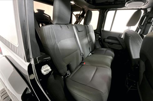 Used 2021 Jeep Wrangler Unlimited Sahara image 26