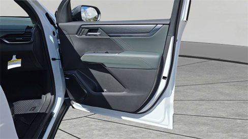New 2026 GMC Acadia AT4 w/ Super Cruise Package image 15