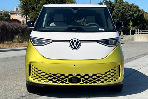 New 2025 Volkswagen ID. Buzz 1st Edition image 9