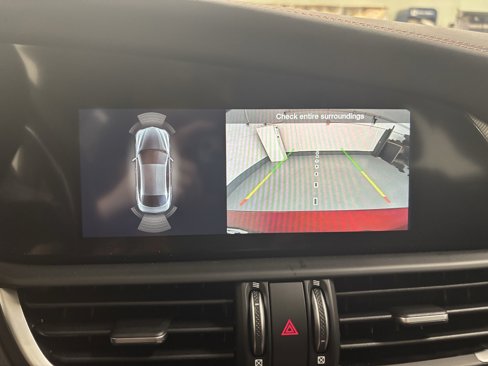 New 2025 Alfa Romeo Giulia AWD w/ Driving Assist Package image 20