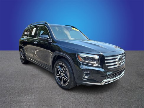 Used 2024 Mercedes-Benz GLB 250 image 3