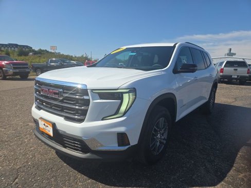 Used 2025 GMC Acadia Elevation image 4