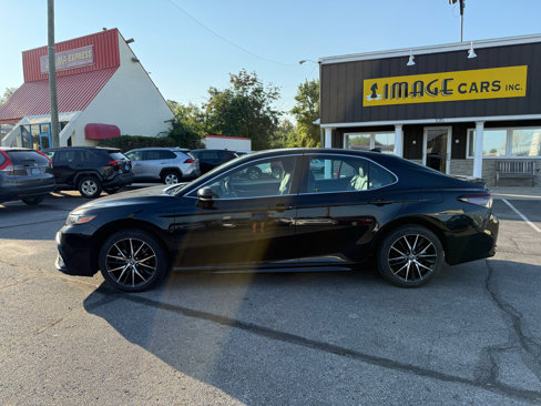 Used 2024 Toyota Camry SE image 12