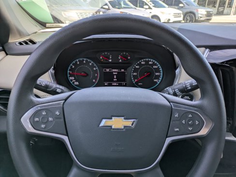 Used 2023 Chevrolet Traverse LS image 22