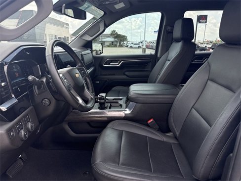 Certified 2024 Chevrolet Silverado 1500 LTZ w/ LTZ Convenience Package II image 6