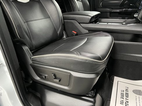 Used 2024 RAM 2500 Limited image 69