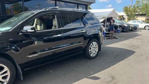 Used 2016 GMC Acadia Denali image 3