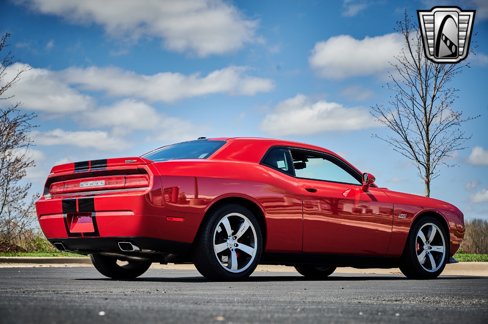 Used 2011 Dodge Challenger SRT8 image 6