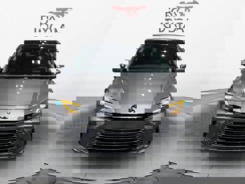 New 2026 Toyota Camry XLE image 8
