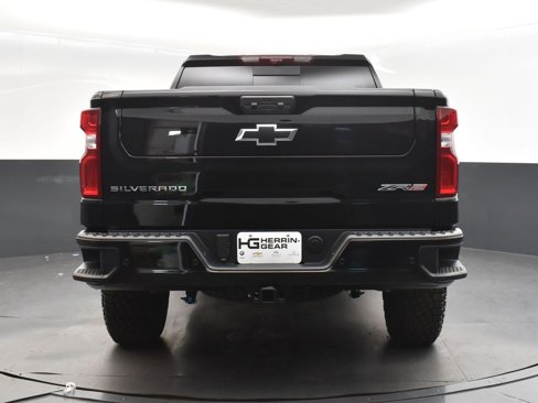 New 2026 Chevrolet Silverado 1500 ZR2 image 6