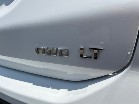 Used 2022 Chevrolet Equinox LT image 25