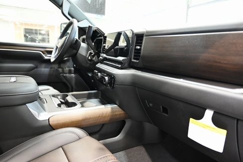 New 2025 Chevrolet Silverado 2500 High Country w/ High Country Premium Package image 17