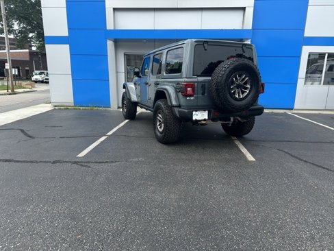 Used 2024 Jeep Wrangler Unlimited Rubicon 392 image 4