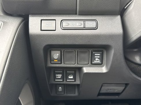 New 2025 Nissan Frontier SL image 26