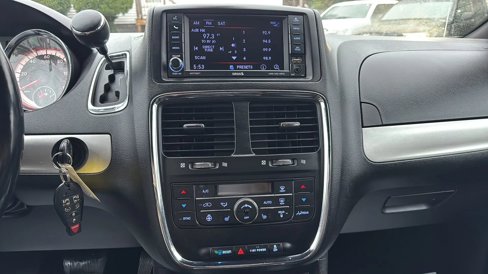 Used 2019 Dodge Grand Caravan GT image 27