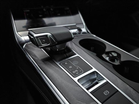 New 2025 Audi A6 Premium Plus image 24