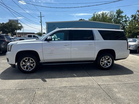 Used 2016 GMC Yukon XL SLT image 2
