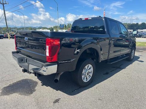 Used 2021 Ford F250 XLT image 4