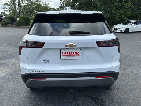 New 2026 Chevrolet Equinox LT w/ Convenience Package II image 4