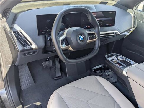 New 2026 BMW iX xDrive45 image 3