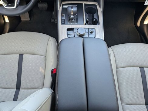 New 2025 MAZDA CX-90 3.3 Turbo w/ Preferred Package image 31