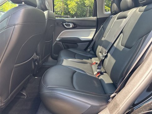 Used 2022 Jeep Compass Limited w/ Sun and Sound Group image 18