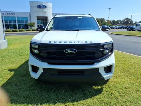 New 2025 Ford Expedition Max Active image 2