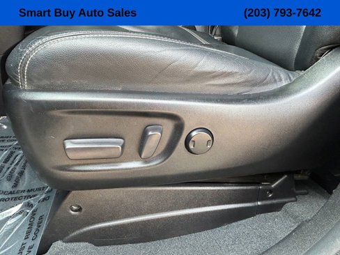 Used 2019 Toyota Sienna SE image 17