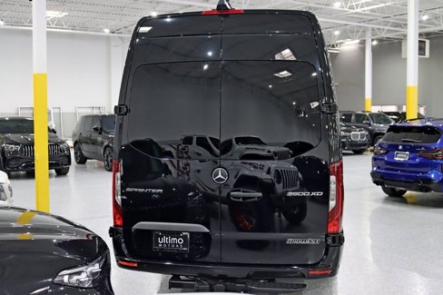 Used 2024 Mercedes-Benz Sprinter 3500 image 13