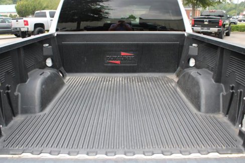 Used 2020 Chevrolet Silverado 1500 LTZ image 17