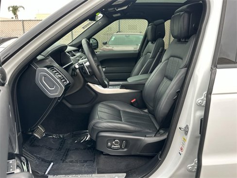 Used 2019 Land Rover Range Rover Sport HSE Dynamic image 19