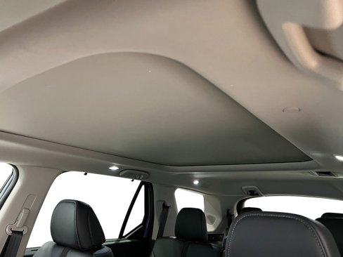 New 2025 Honda Pilot Touring image 23